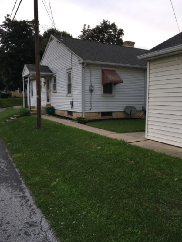 Foto del edificio - 121 W Colebrook St