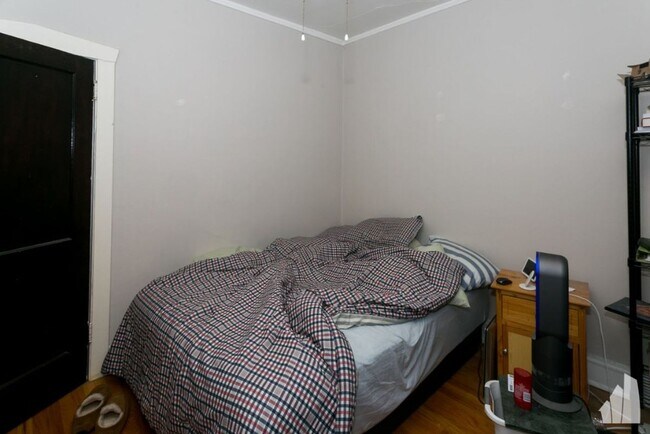 Foto del edificio - 3502 W Grace St