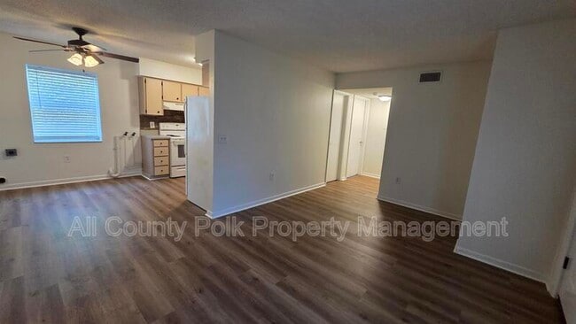 Foto del edificio - 915 Ariana St