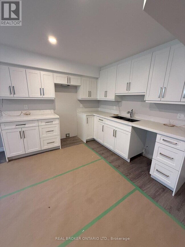 Photo du bâtiment - 33 Braeburn St