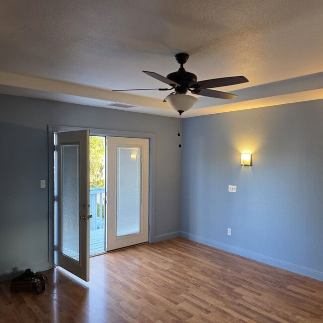 Building Photo - Updated 1-Bedroom Home in Concord – Utilit...