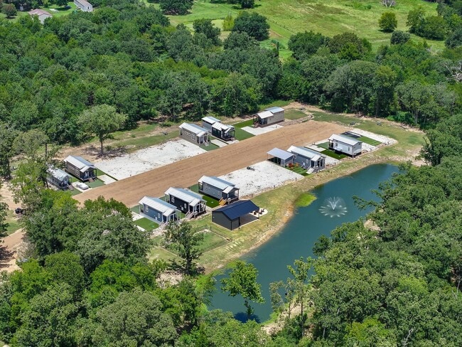 Building Photo - 14474 I-20
