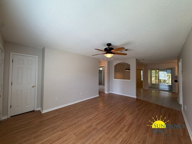 Foto del edificio - Great 3 Bedroom Home in Fort Walton Beach!