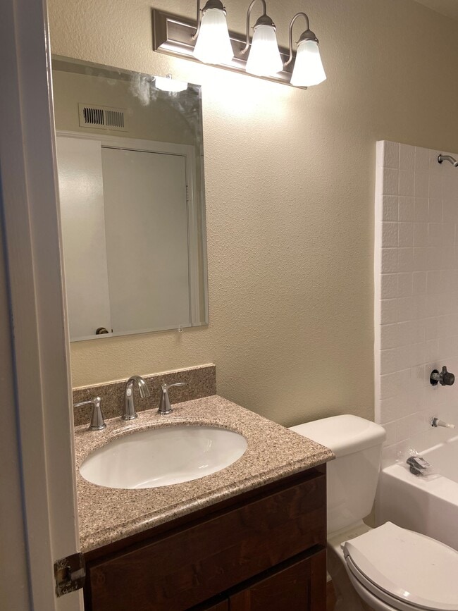 Foto del edificio - Summerwood Village