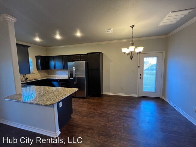 Building Photo - 3 br, 2.5 bath House - 4413 106th St Unit A