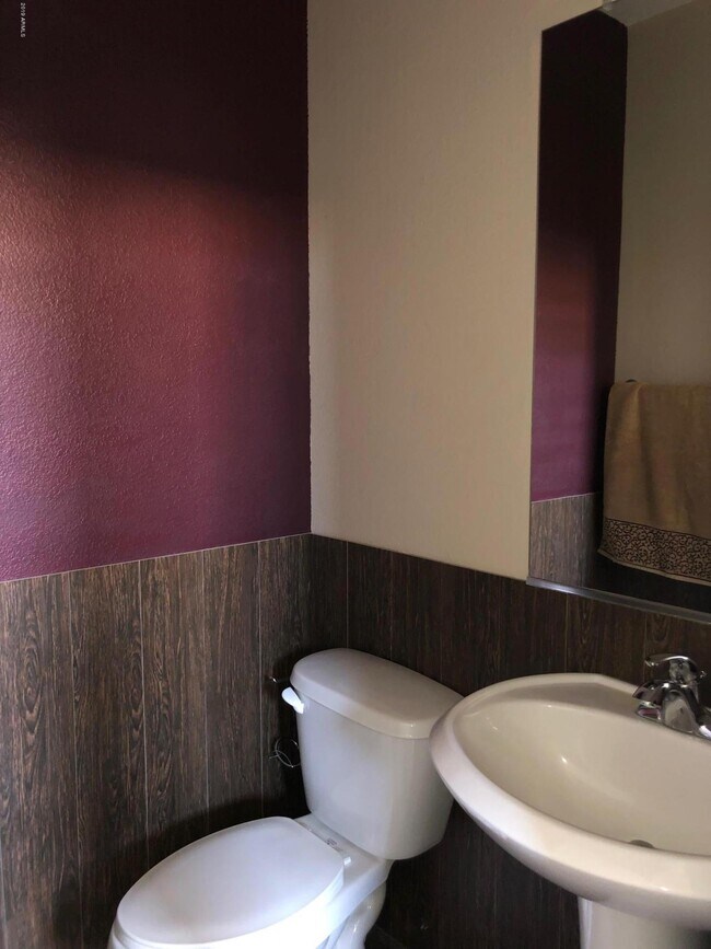 Foto del edificio - 14628 W Banff Ln