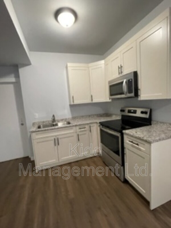 Photo du bâtiment - 6285-B-6285 Monterey Rd W