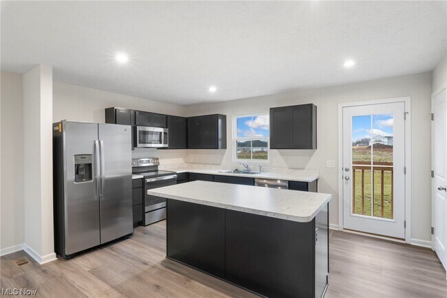 Building Photo - 4619 Erhart Dr
