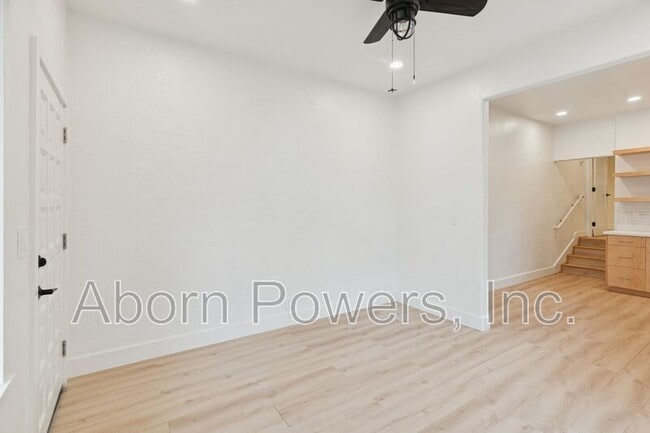 Foto del edificio - 1032 Spring St