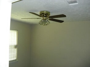 Building Photo - 16505 Monte Carlo Ln