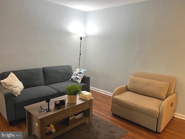 Foto del edificio - 1200 S Arlington Ridge Rd