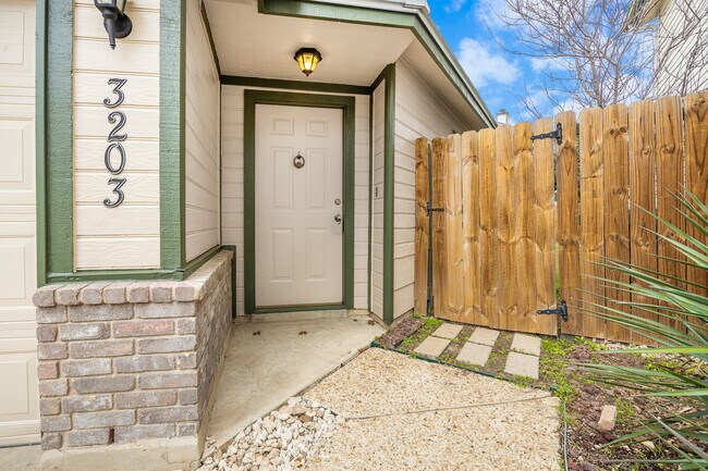 Building Photo - 3203 Stoney Square