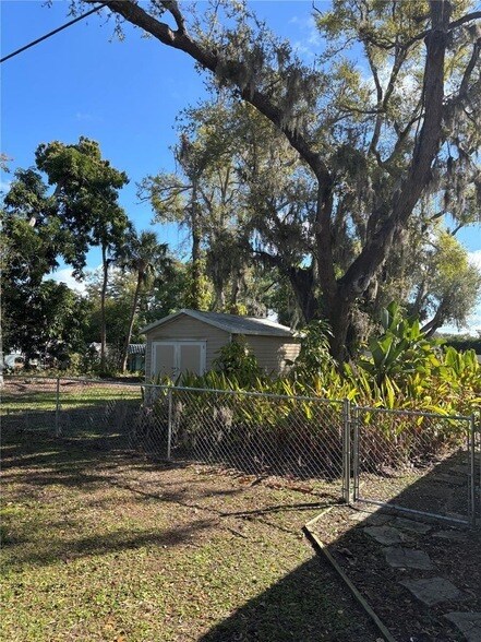 Foto del edificio - 2012 5th St W