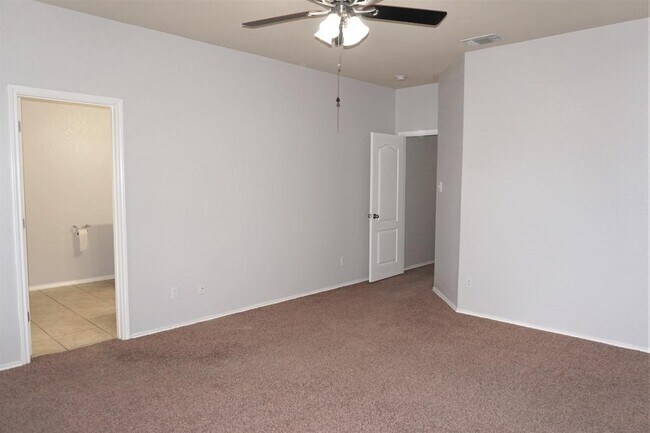 Foto del edificio - 224 Julian Point