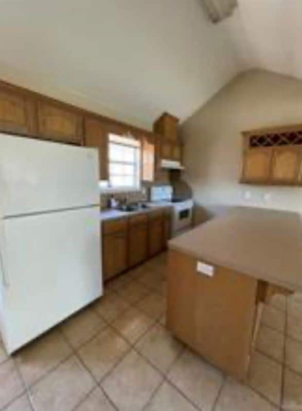 Foto del edificio - 703 La Mancha Dr