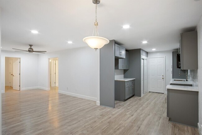 Foto del edificio - 4808 Terry St