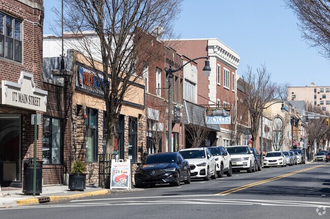 Residents have easy access to local retail stores in Ridgefield Park.