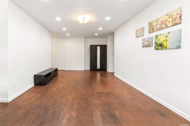 Foto del edificio - 140-55 34th Ave