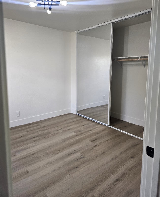 Building Photo - 18641 E Pearl Ave