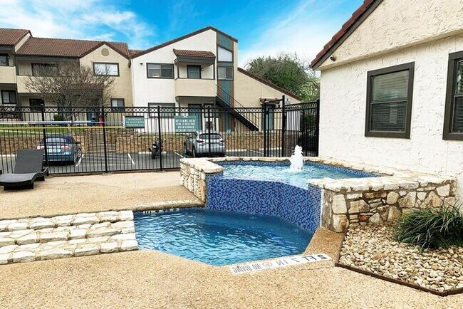 Foto del edificio - 400 W St Elmo Rd