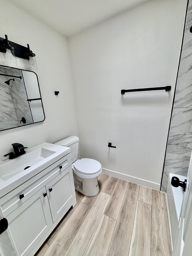 Building Photo - Remodeled 3-Bed Home with Private Studio, Driveway & Spacious Backyard!