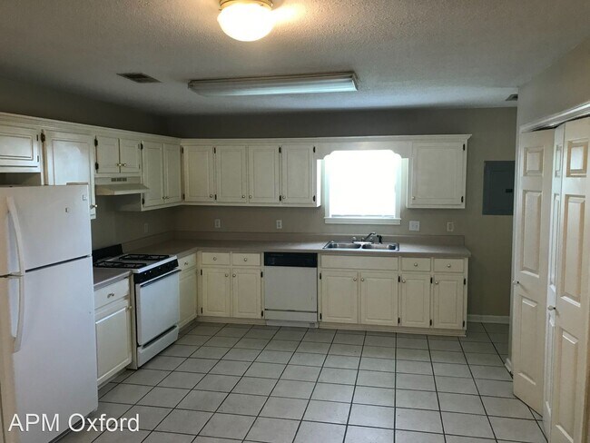Building Photo - 2 br, 2 bath House - 1207 Van Dorn Street