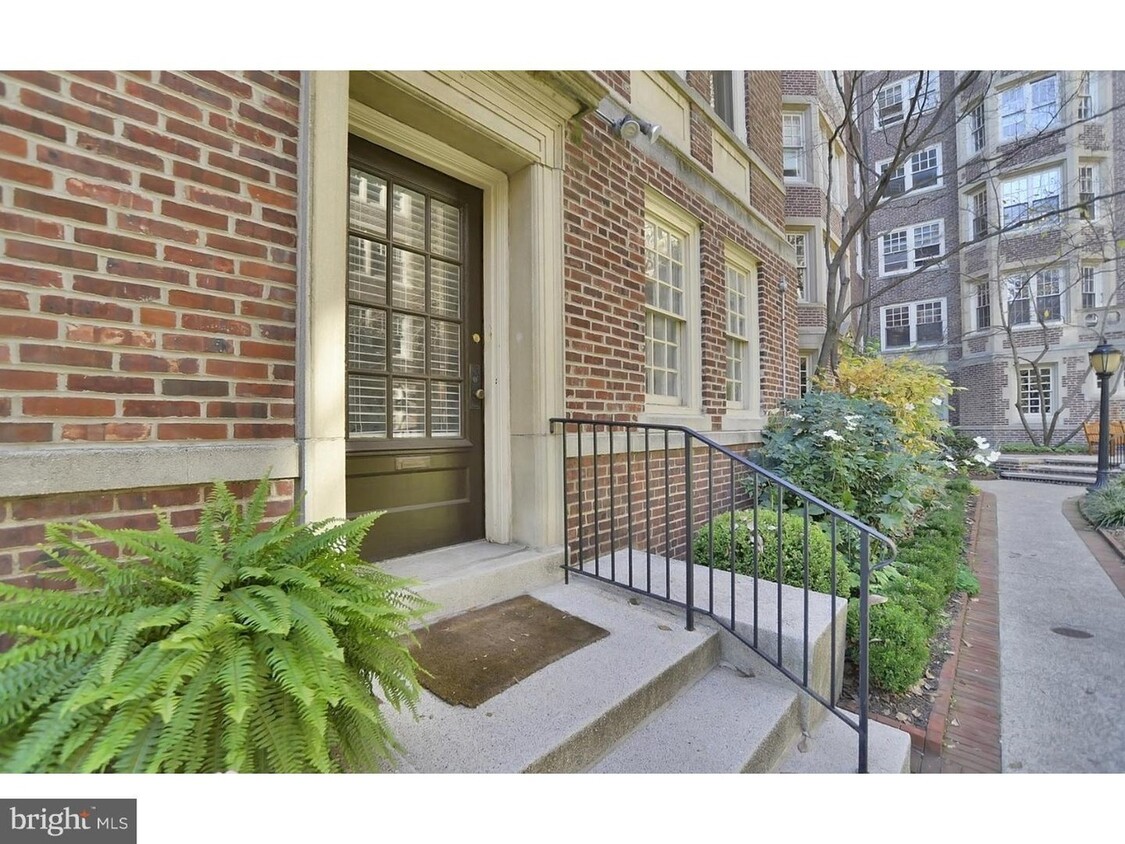 Foto principal - 4625 Pine St