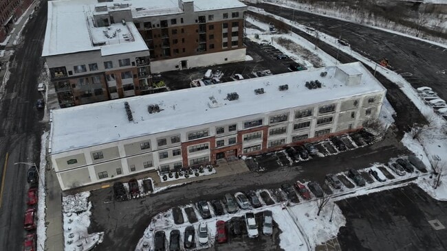  - The Lofts at 733 Broadway