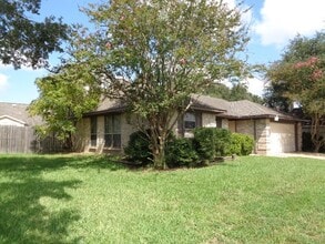 Building Photo - 6611 Grove Field Ln