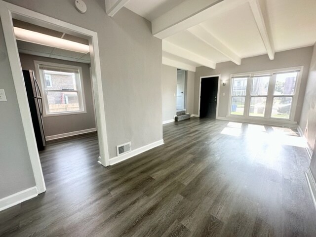 Building Photo - 9233 S Prairie Ave