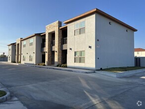 Building Photo - 7608 Rocio Dr