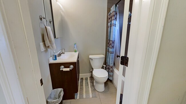 Foto del edificio - 56 Neponset Ave