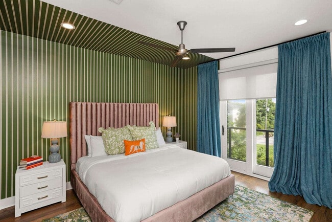 Building Photo - 1708 8th Ave S