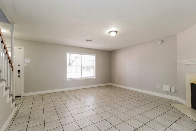 Foto del edificio - 3035 Cinnamon Glen Dr
