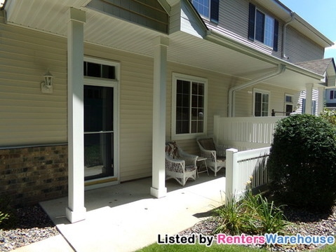 Primary Photo - 702 Maple Hills Dr