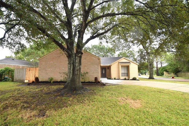 Building Photo - 3023 Ashford Oak Dr