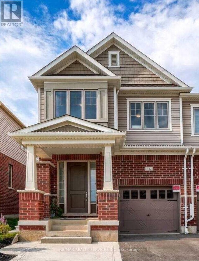 Primary Photo - 16 Stonehill Ave.