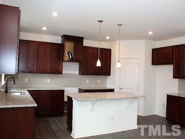 Foto del edificio - 272 Summer Ranch Dr