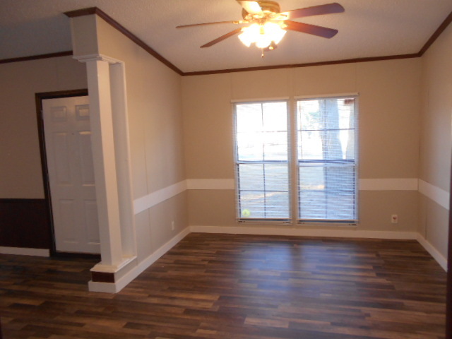Primary Photo - 1357 Tidway Cir
