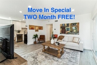 Building Photo - 1200 E 52nd St