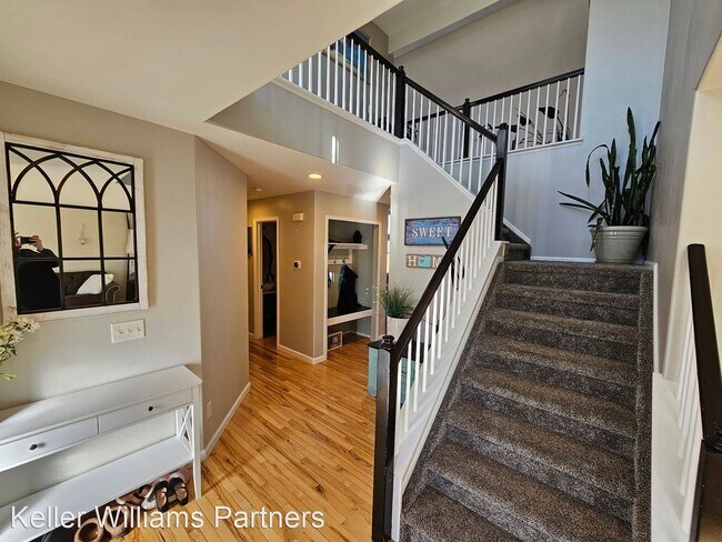 Foto del edificio - 6 br, 4 bath House - 6915 Hillock Dr
