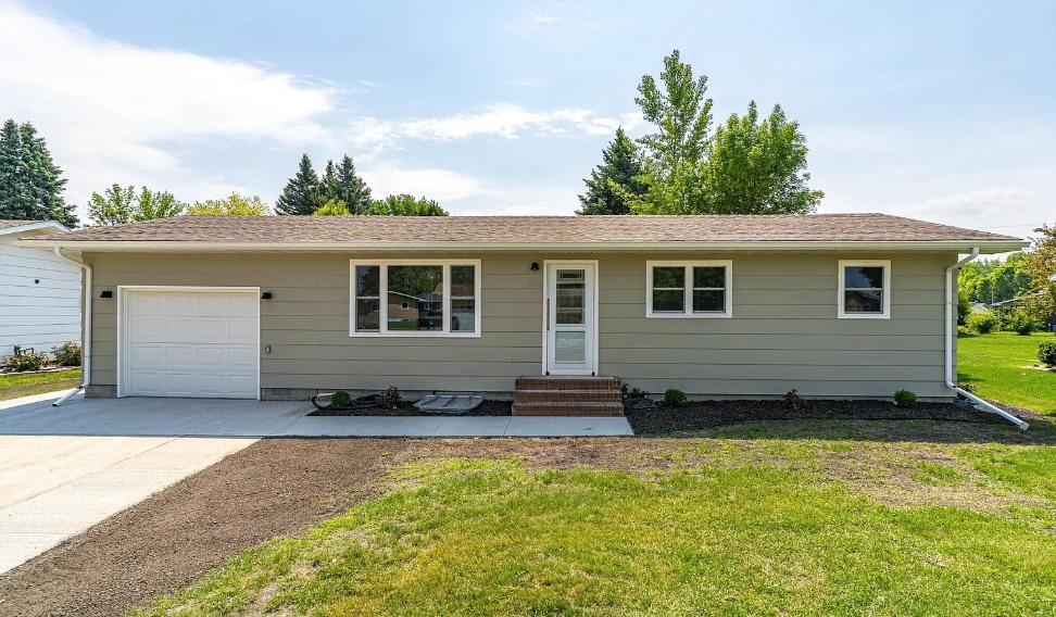 Primary Photo - 2503 Crescent Dr
