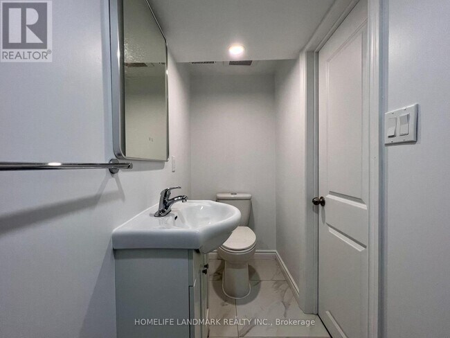 Photo du bâtiment - 153 Fimco Cres