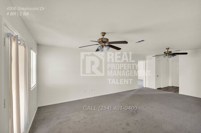 Foto del edificio - 4506 Greyhound Dr