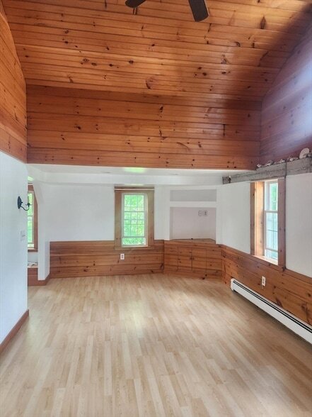 Foto del edificio - 92 Main St