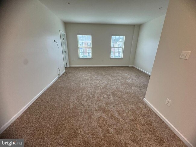 Foto del edificio - 6436 Walcott Ln