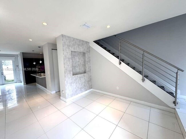 Building Photo - 6458 NW 103rd Psge