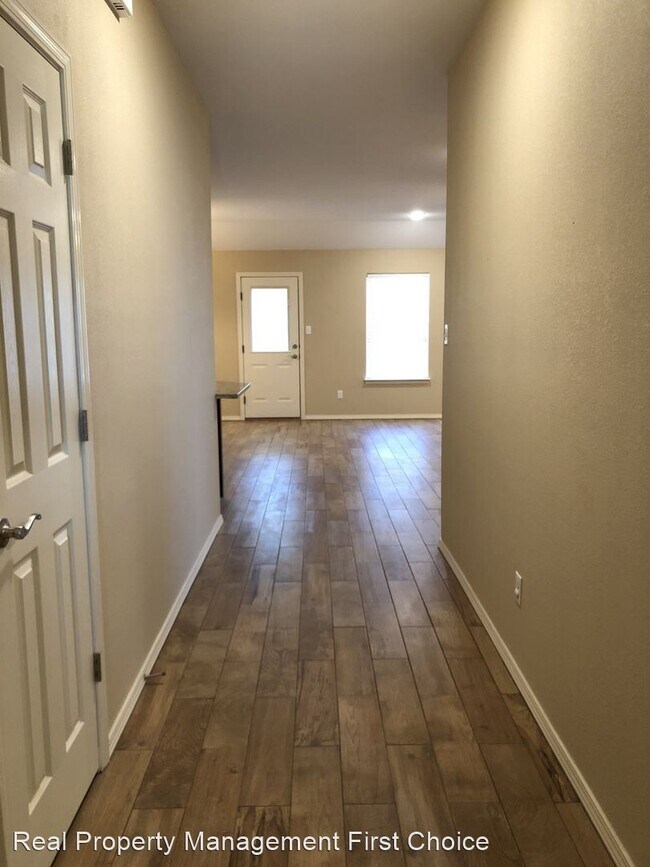 Building Photo - 3 br, 2 bath House - 8711 Vickery Ln