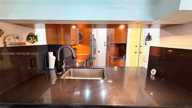 Foto del edificio - 3505 S Ocean Dr