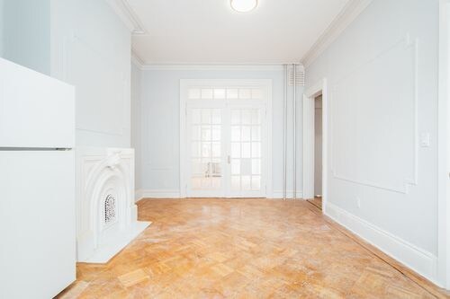 Building Photo - 254 Skillman St